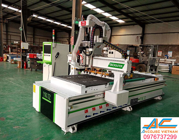 Máy CNC thay dao tự động YK12 đời mới - Anco Việt Nam